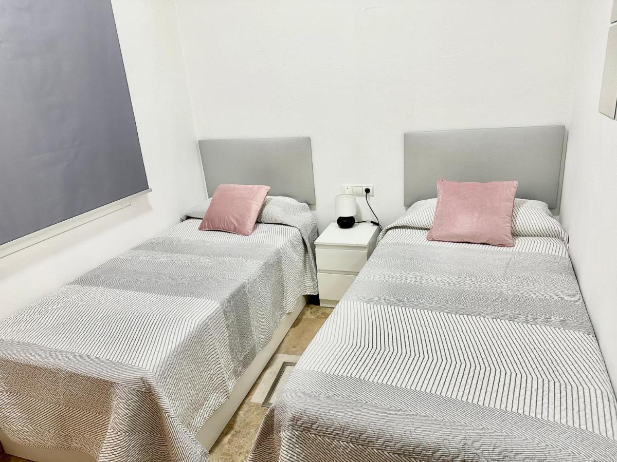Apartamento Acogedor Y Moderno En Pleno Centro De Sevilla Con Parking Gratis Exteriér fotografie